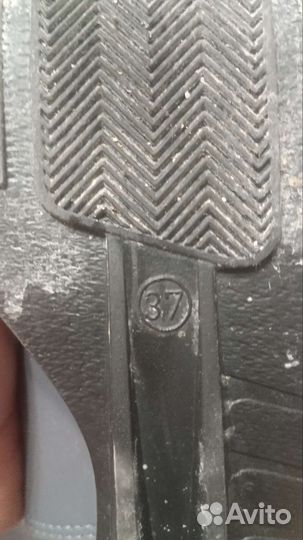 Беговые лыжи и ботинки