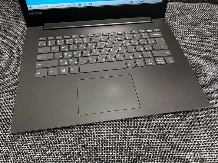 Ноутбук lenovo, SSD 250gb, RAM 8gb (на Дмитриева)