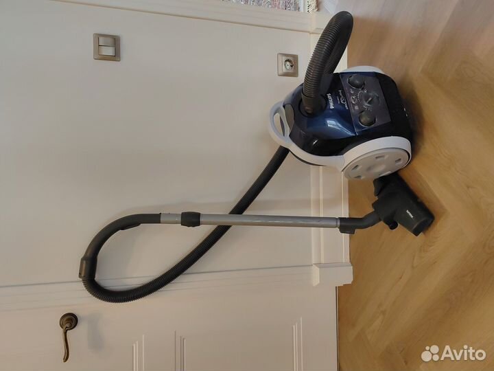 Пылесос philips