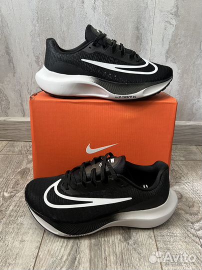 Кроссовки Nike zoom Fly 5