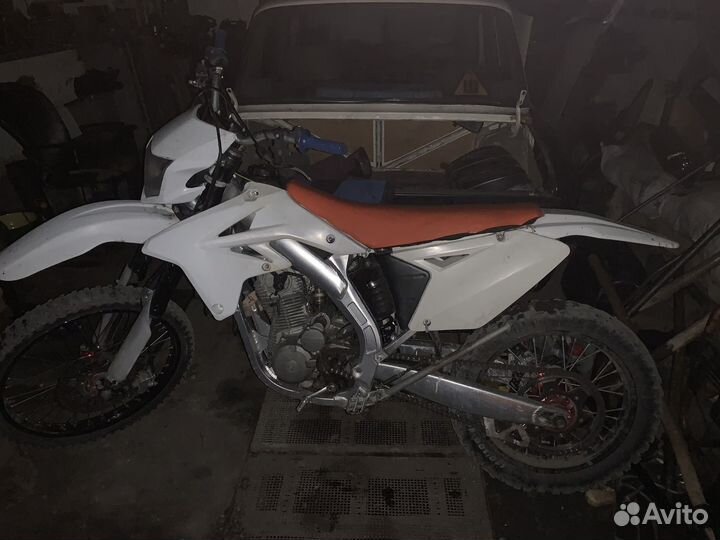 Продам мотоцикл Спай рейсинг 250 Алюминь
