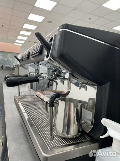 Кофемашина nuova simonelli appia life 2 GR V