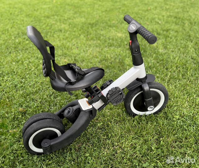 Детский беговел-велосипед 4в1, с ручкой