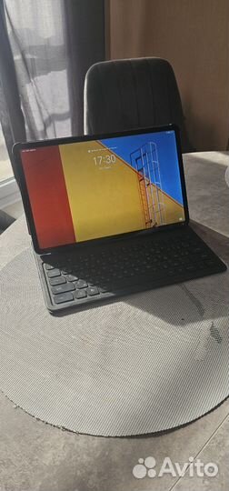 Планшет Honor pad x9 с клавиатурой