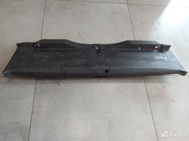 Накладка багажника Mitsubishi Lancer 10 1.8 2008