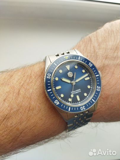 San Martin 200m Blue Diver