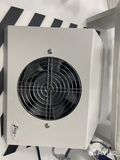 Вытяжка для маникюра