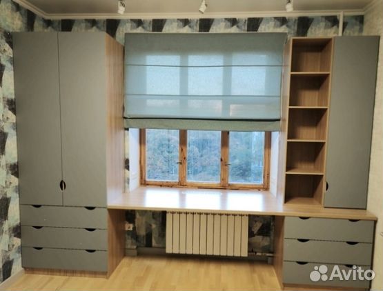 Рабочая зона у окна