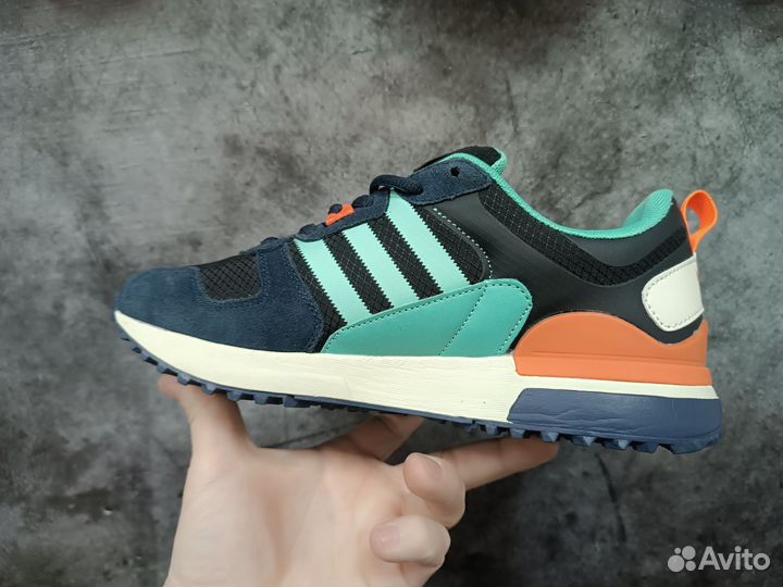 Кроссовки Adidas ZX 700 HO blue