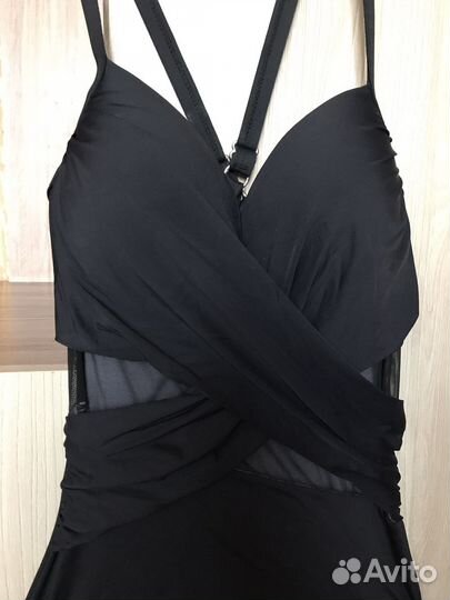 Купальник женский слитный