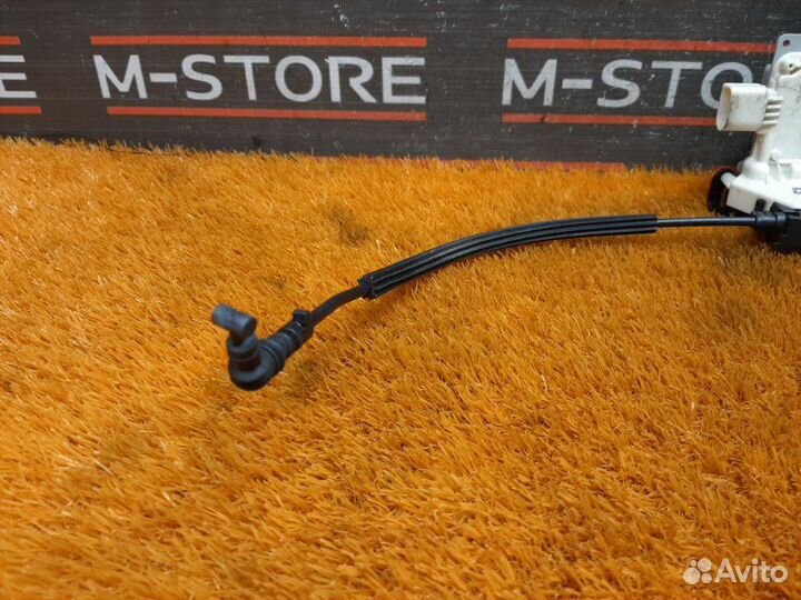 Замок двери задний левый Audi Q7 4LB BHK 2009