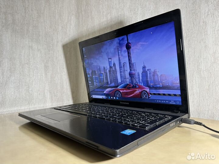 Игровой ноутбук Lenovo i5/4GB/500GB/2видеокарты