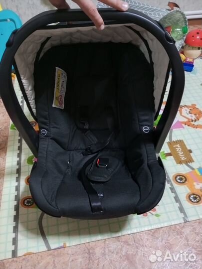 Продам детскую коляску