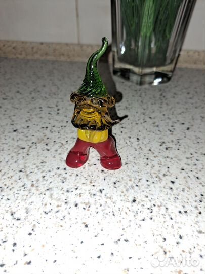 Гномик стекло