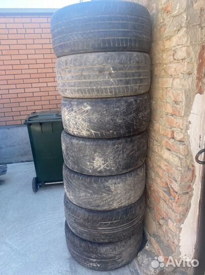 Toyo 330 275/40 R20