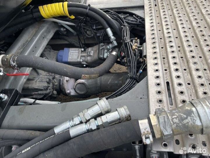 Насос поршневой наклонный 80+40L ISO двухпоточный