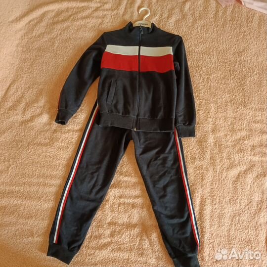 Спортивный костюм для мальчика 128