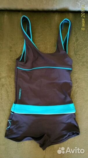 Купальник для девочки 3-4 года,новый