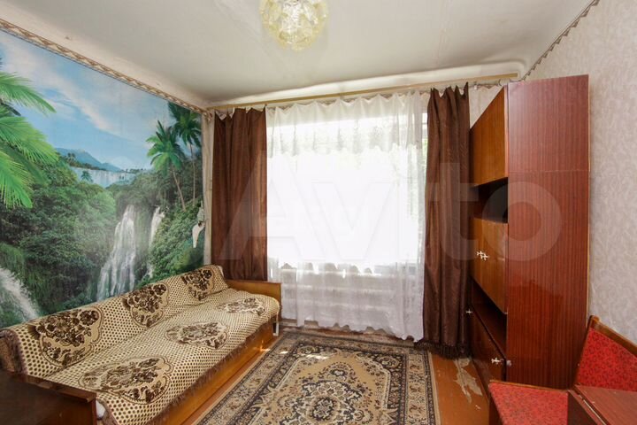 Комната 12,7 м² в 6-к., 2/5 эт.