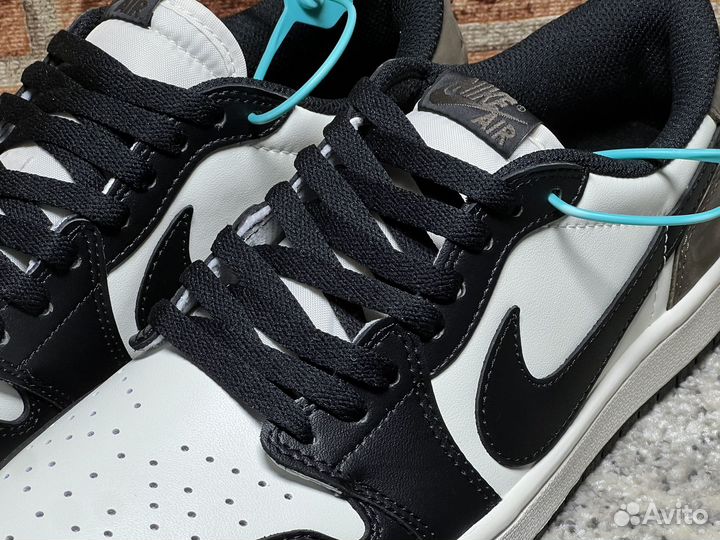 Nike Air Jordan 1 Low 