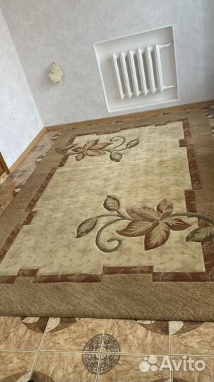 Ковер шерстяной