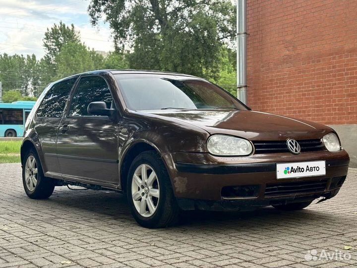 Volkswagen Golf 1.6 МТ, 1998, 100 000 км