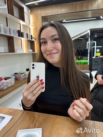 iPhone 13, 128 ГБ