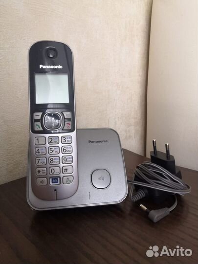 Телефон Panasonic трубка радио KX-TG6811RU