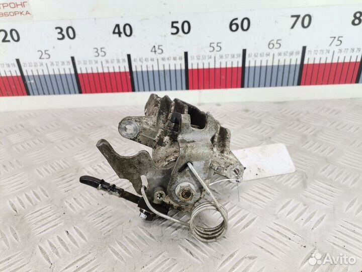 Суппорт задний правый Audi A6 4B/C5 2000 8E0615424