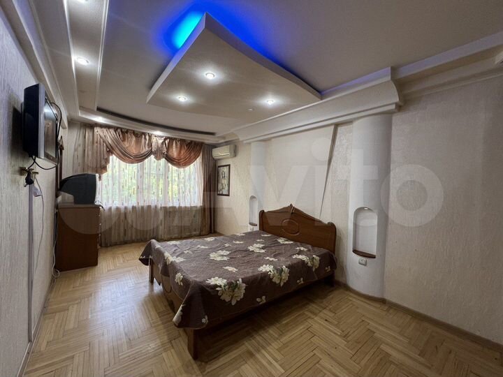 3-к. квартира, 70 м², 4/5 эт.