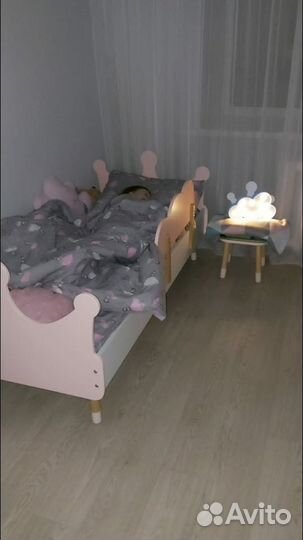 Кровать из массива дерева котенок