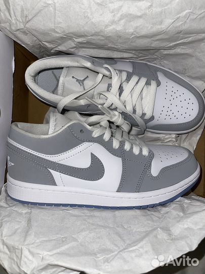 Nike air jordan 1 low wolf grey оригинал