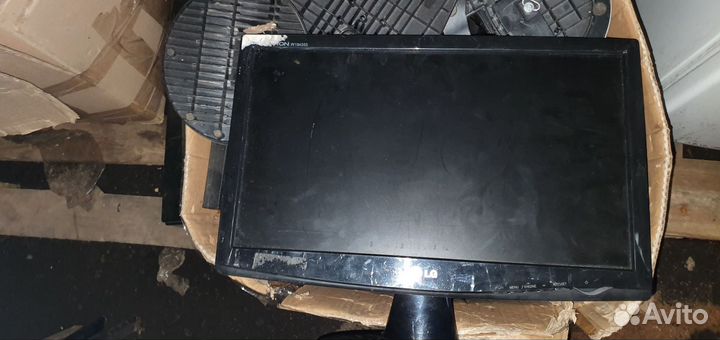 Мониторы, офисные, разный производитель