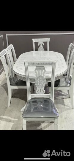Столы и стулья новые