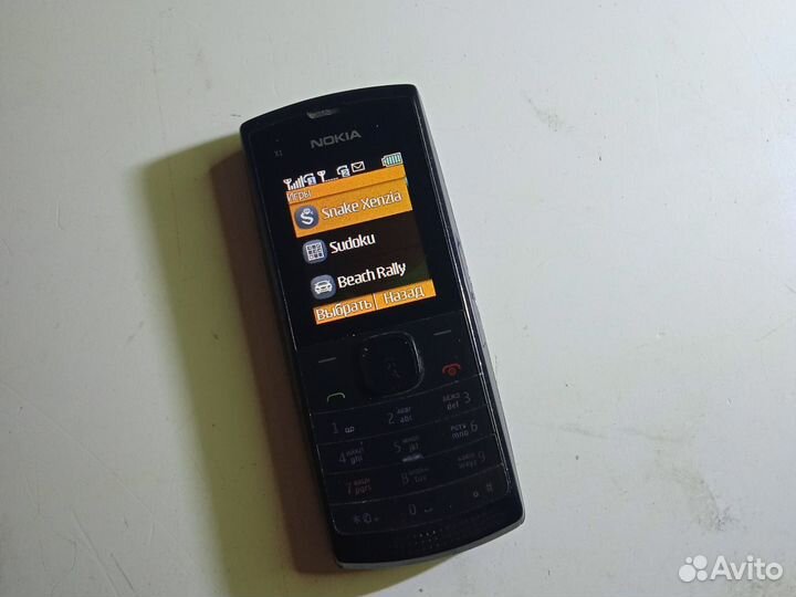 Nokia X1-01