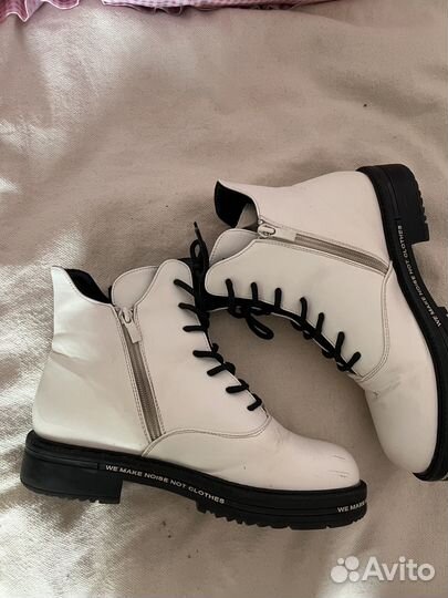 Кроссовки пакетом