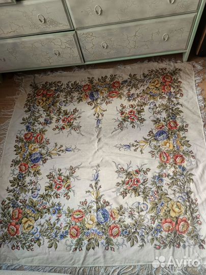 Павлопосадский платок б/у