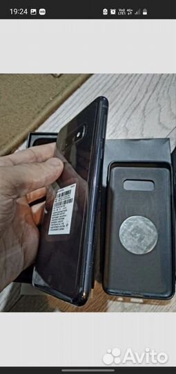 Телефон Samsung galaxy s10e