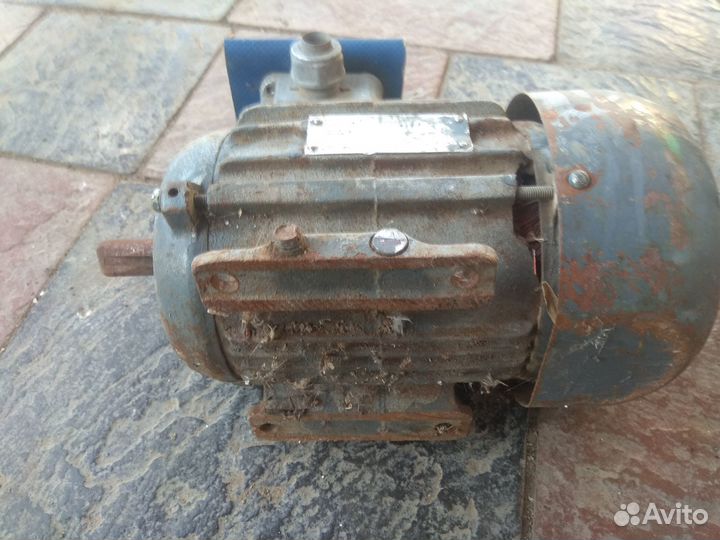 Электродвигатель 220/380В 900-1200 об/мин