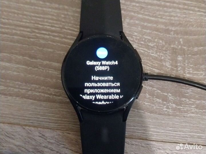 Samsung galaxy watch 4(588P)