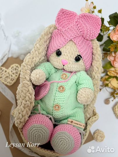 Игрушки ручной работы зайка