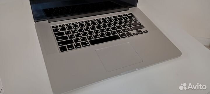 Apple Macbook pro 15 (mid2015) Максимальная версия