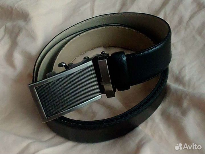 Мужской кожаный ремень