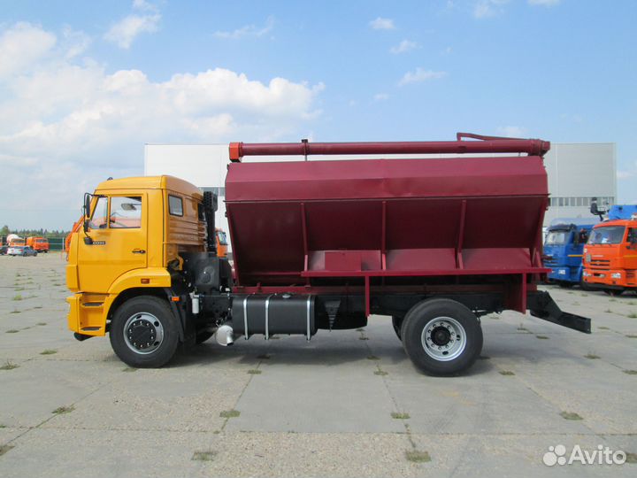 Бункер Агроживмаш ЗСК-15, 2024