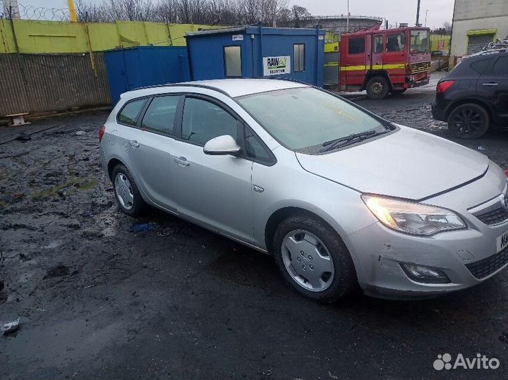 Дисплей Opel Astra J (2010-2017)