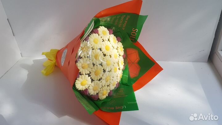 Букет из шоколадных цветов