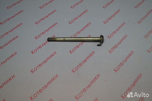 Nissan 11716-53J00 Болт крепления генератора