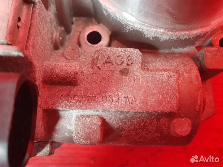 Заслонка дроссельная Volkswagen Golf 5/Passat/Jetta