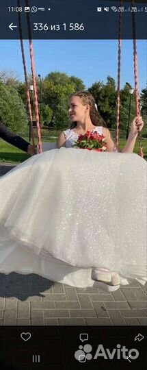 Свадебное платье