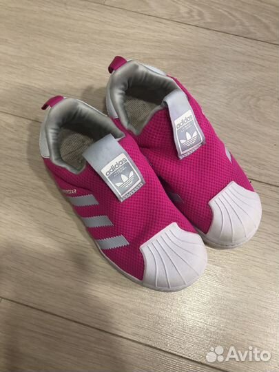 Кроссовки adidas